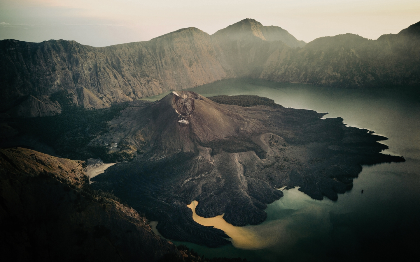 Gunung Rinjani